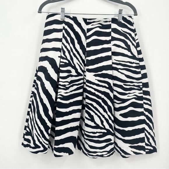 Express Zebra Print Pleated Skirt Size 8 - Picture 1 of 11